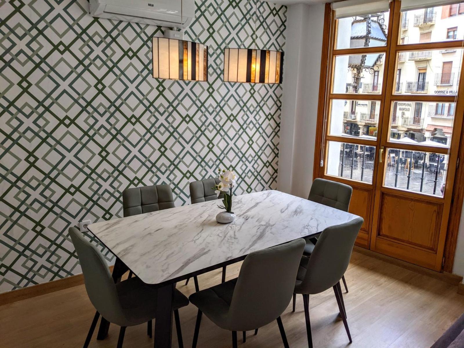 Apartamentos Plaza Del Torico Teruel Luaran gambar