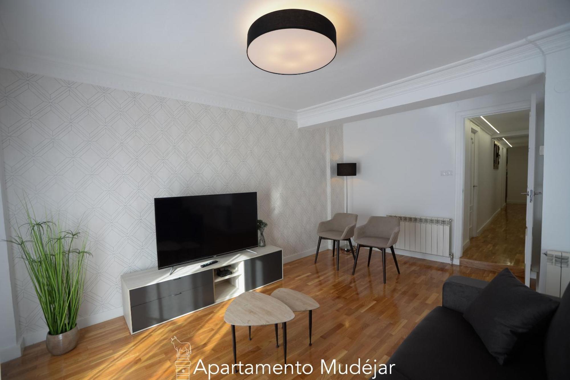 Apartamentos Plaza Del Torico Teruel Bilik gambar