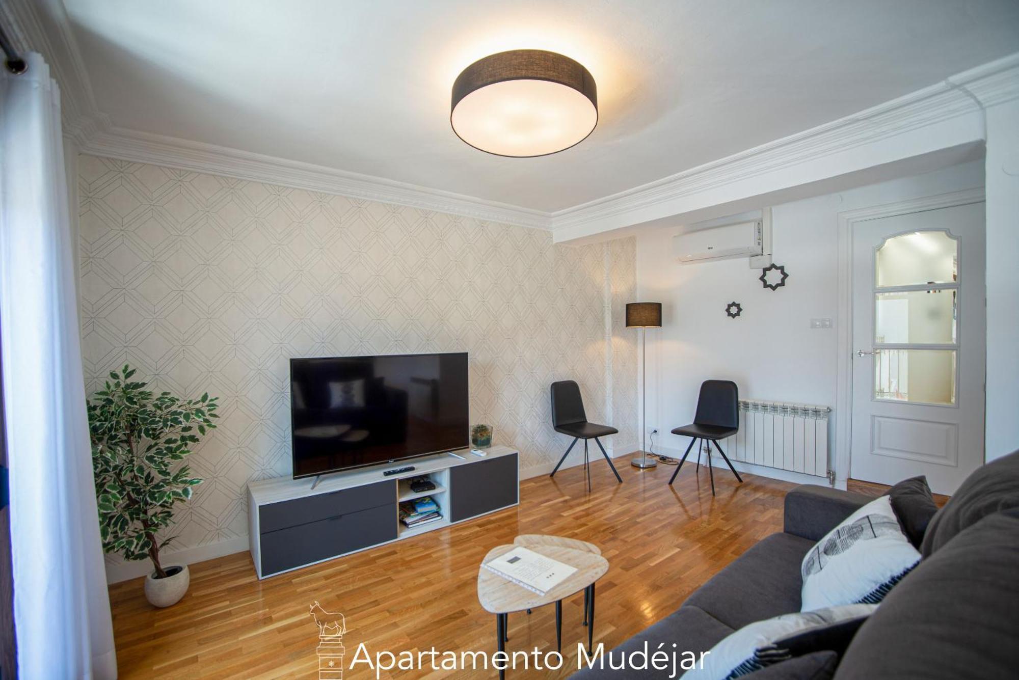 Apartamentos Plaza Del Torico Teruel Bilik gambar