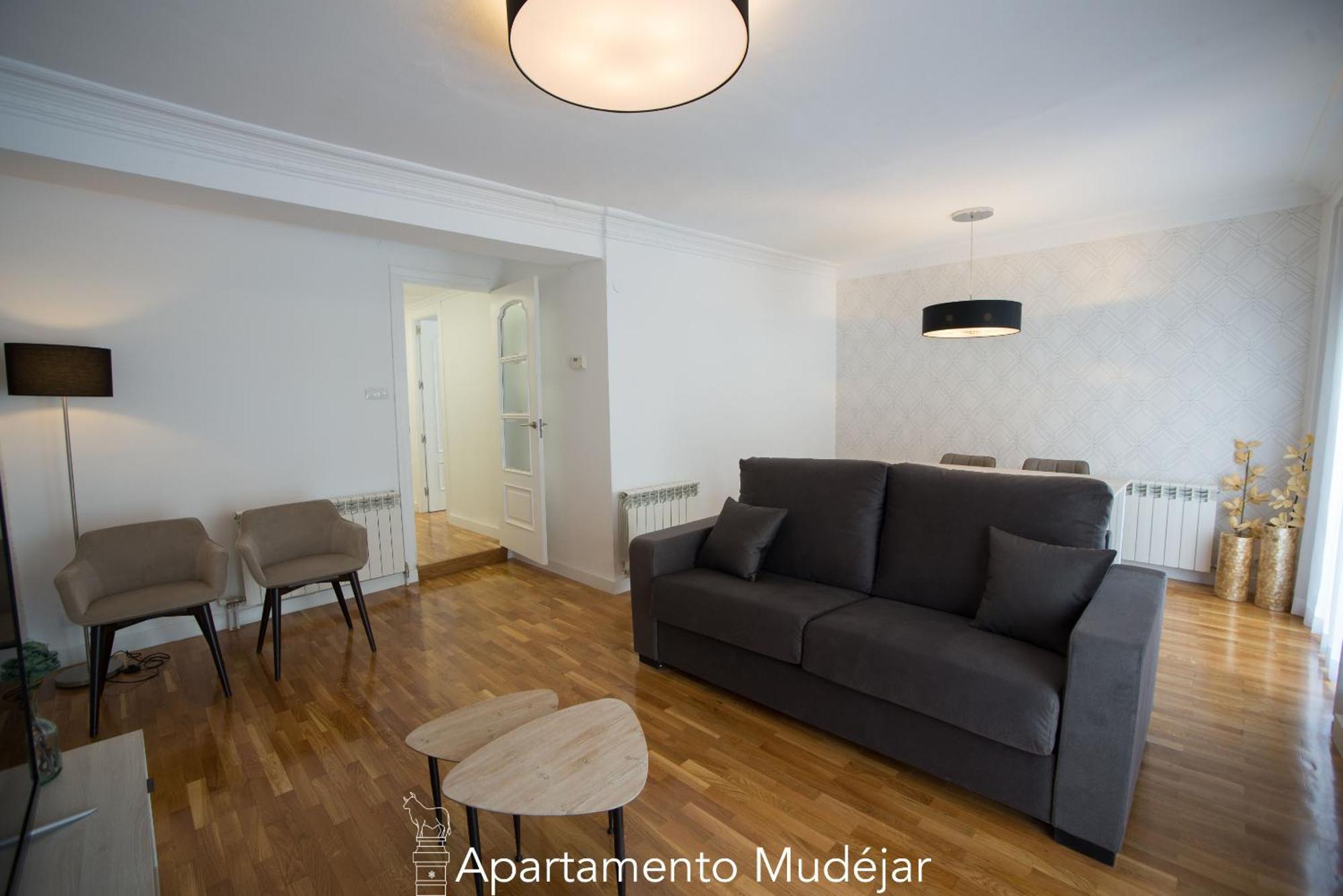Apartamentos Plaza Del Torico Teruel Bilik gambar